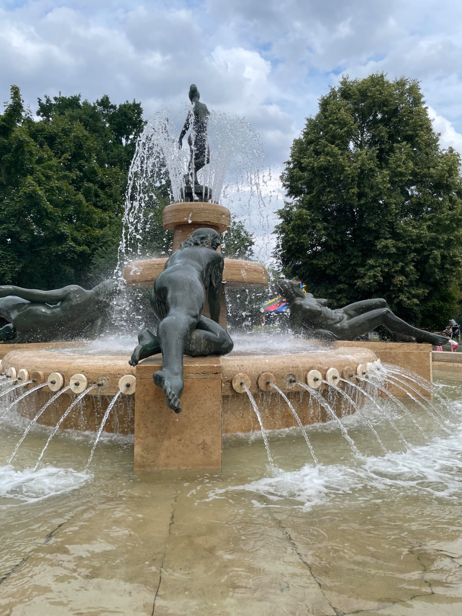 Der Frauenbrunnen