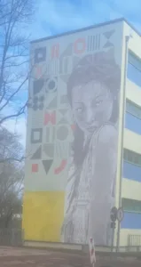 Wandbild am Christian-Wolff-Gymnasium
